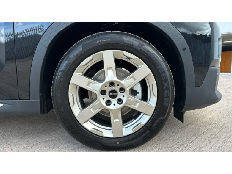 MINI Countryman 150kW E Exclusive [Level 1] 66kWh 5dr Auto Electric Hatchback